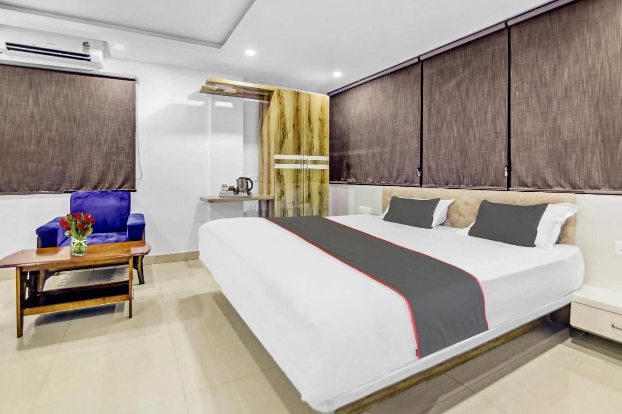 Capital O The Jumar Hotel Silwai ภายนอก รูปภาพ